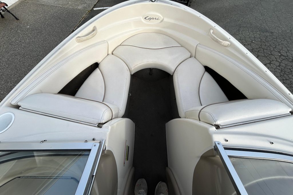 1999 Bayliner 1850 Capri LS