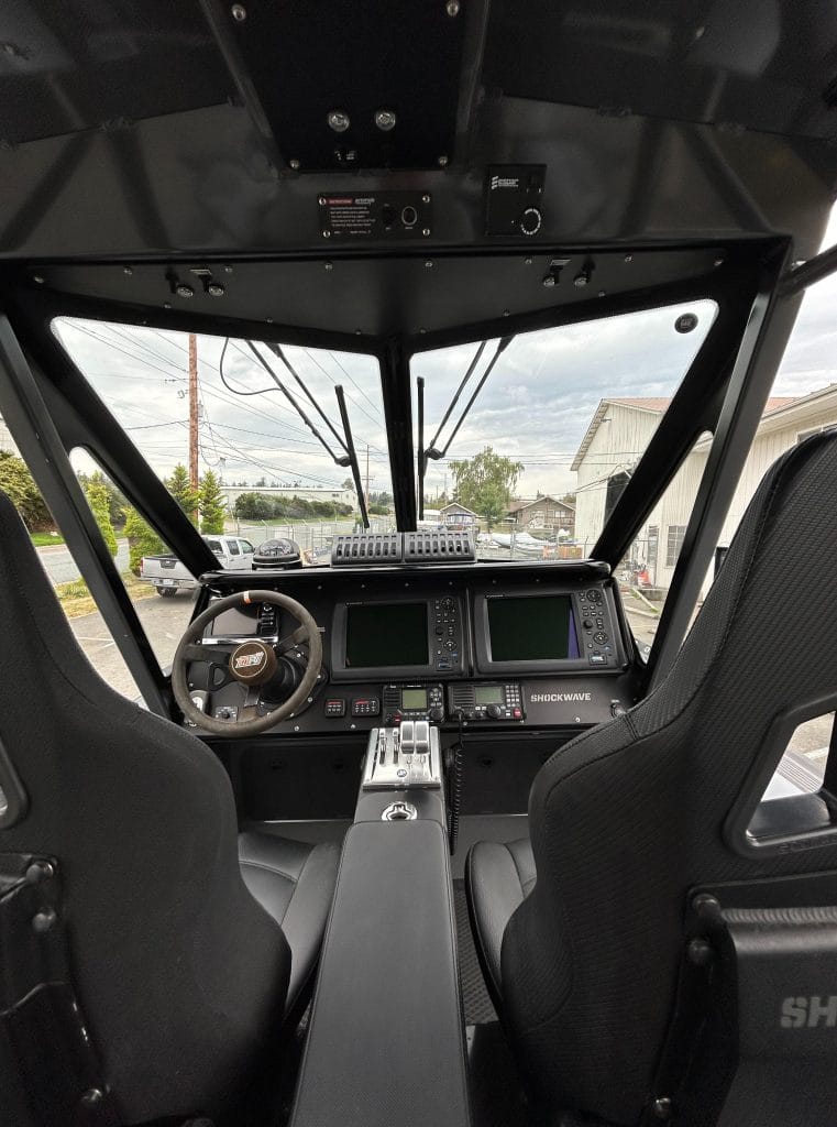 2015 Titan 33