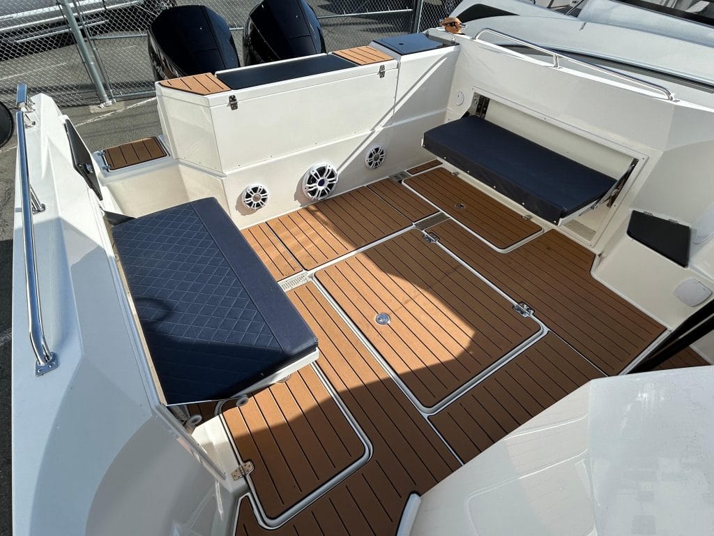 2024 Parker Poland 800 Pilothouse (Boat Show Special)