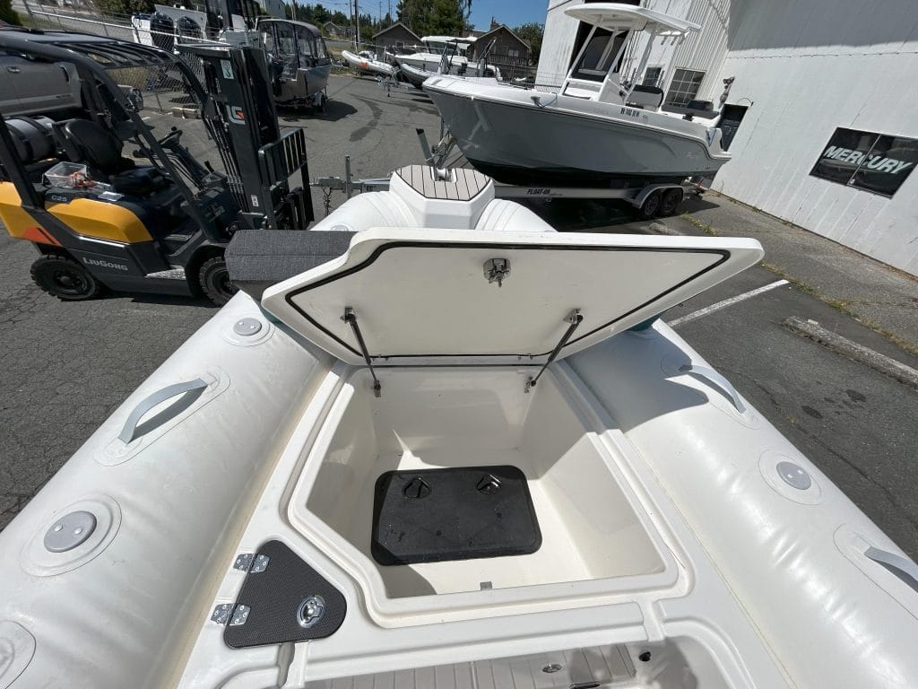 2024 Zodiac Medline 6.8