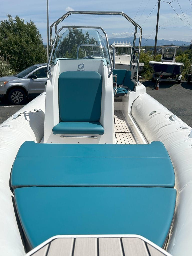 2024 Zodiac Medline 6.8