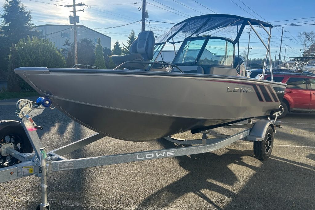 2026 Lowe Fish & Ski 1700