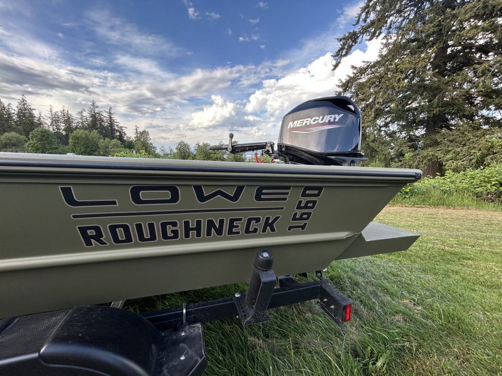 Lowe 1660 Deluxe Tiller