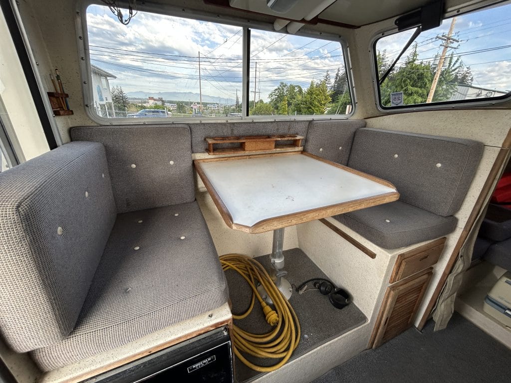 1992 Seasport 2200 Sportsman