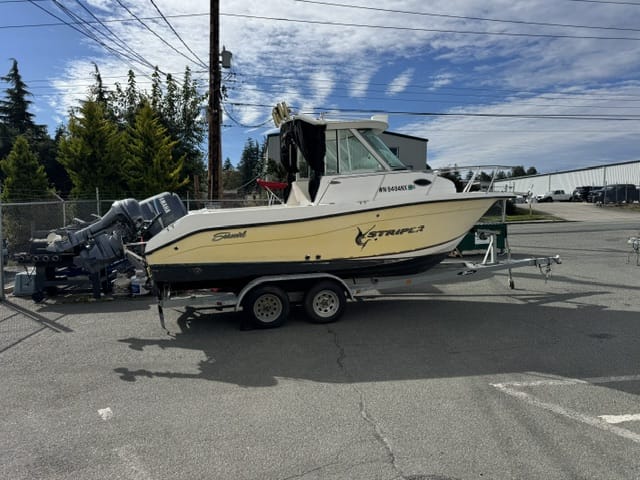 2007 Sea swirl Striper 2101