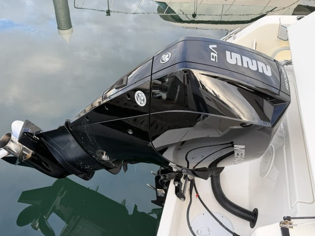2023 TROPHY T25 PILOTHOUSE